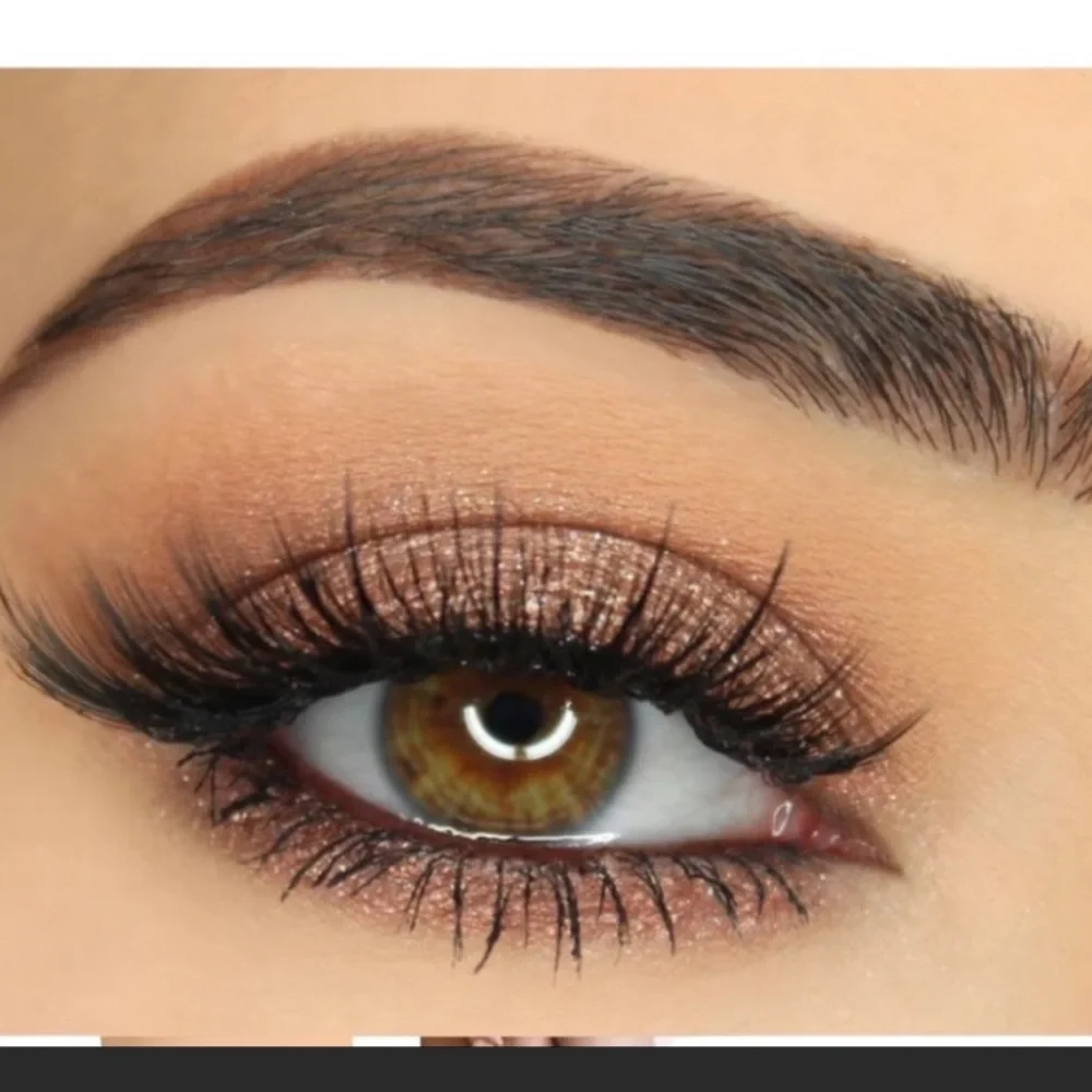 ‼️2/$15‼️GIRLACTIK Glam Metallic Eye Sparkle